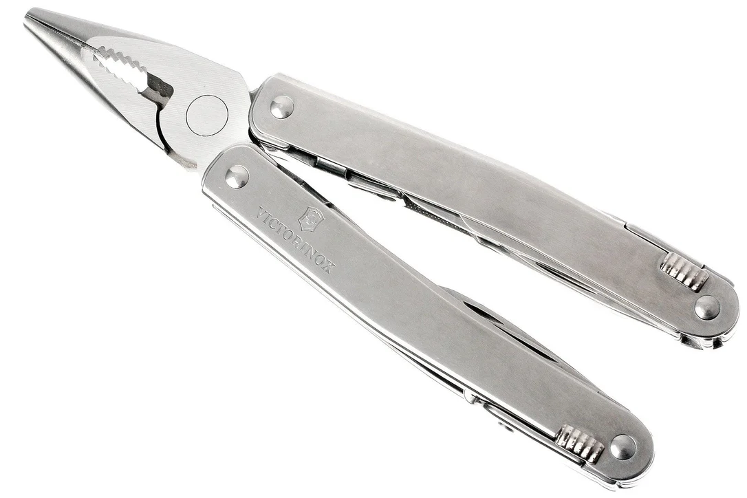 knivesandtools3633947
