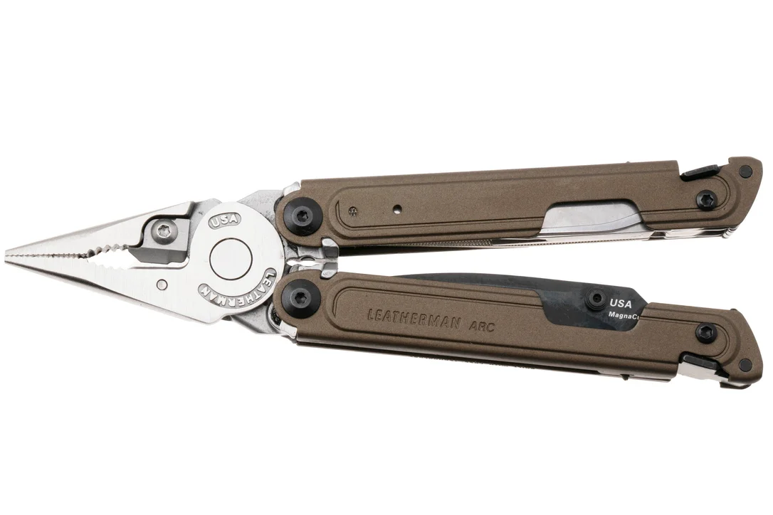 knivesandtools3785954
